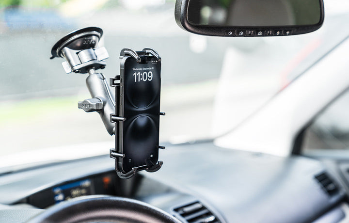 Adjustable Robust Golf Trolley Clamp Mount with Rain Cover for iPhone 11 (sku 49764)