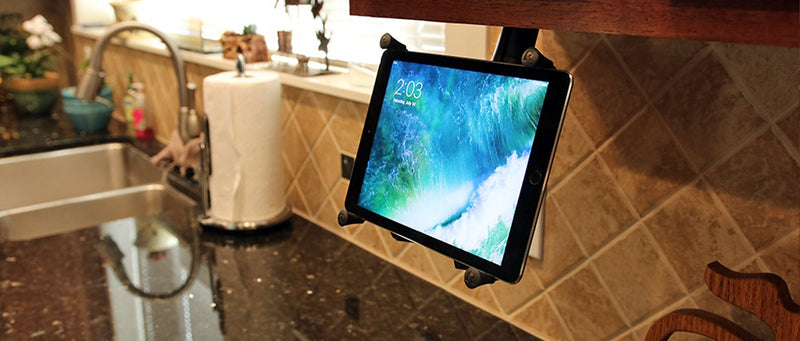 4 Life Hacks for Using RAM® Mounts at Home