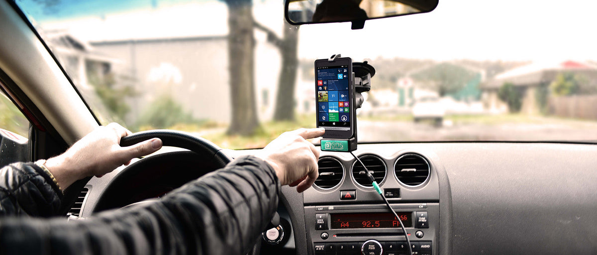 Rideshare Driver Using Phone 5 Rideshare Phone Mount Solutions for Uber and Lyft Drivers – RAM Mounts