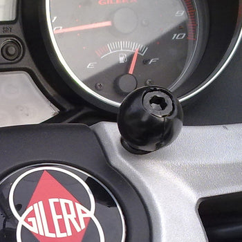 RAM® Motorcycle Handlebar Clamp Mount with M8 Bolts - Medium