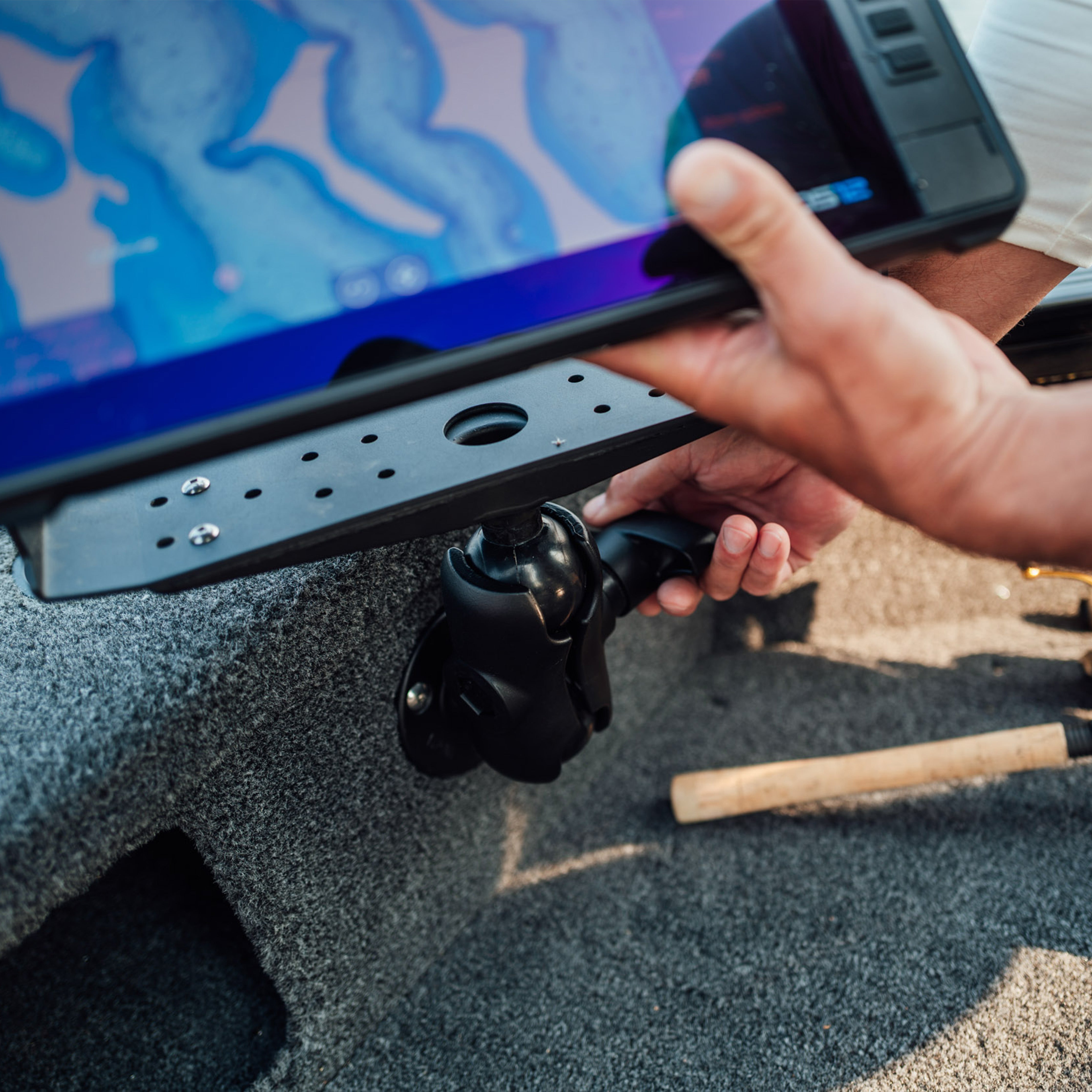 RAM® Universal Marine Electronic Mount - D Size Short – RAM Mounts