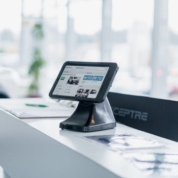 GDS® Uni-Conn™ Powered Kiosk Dock with USB-C