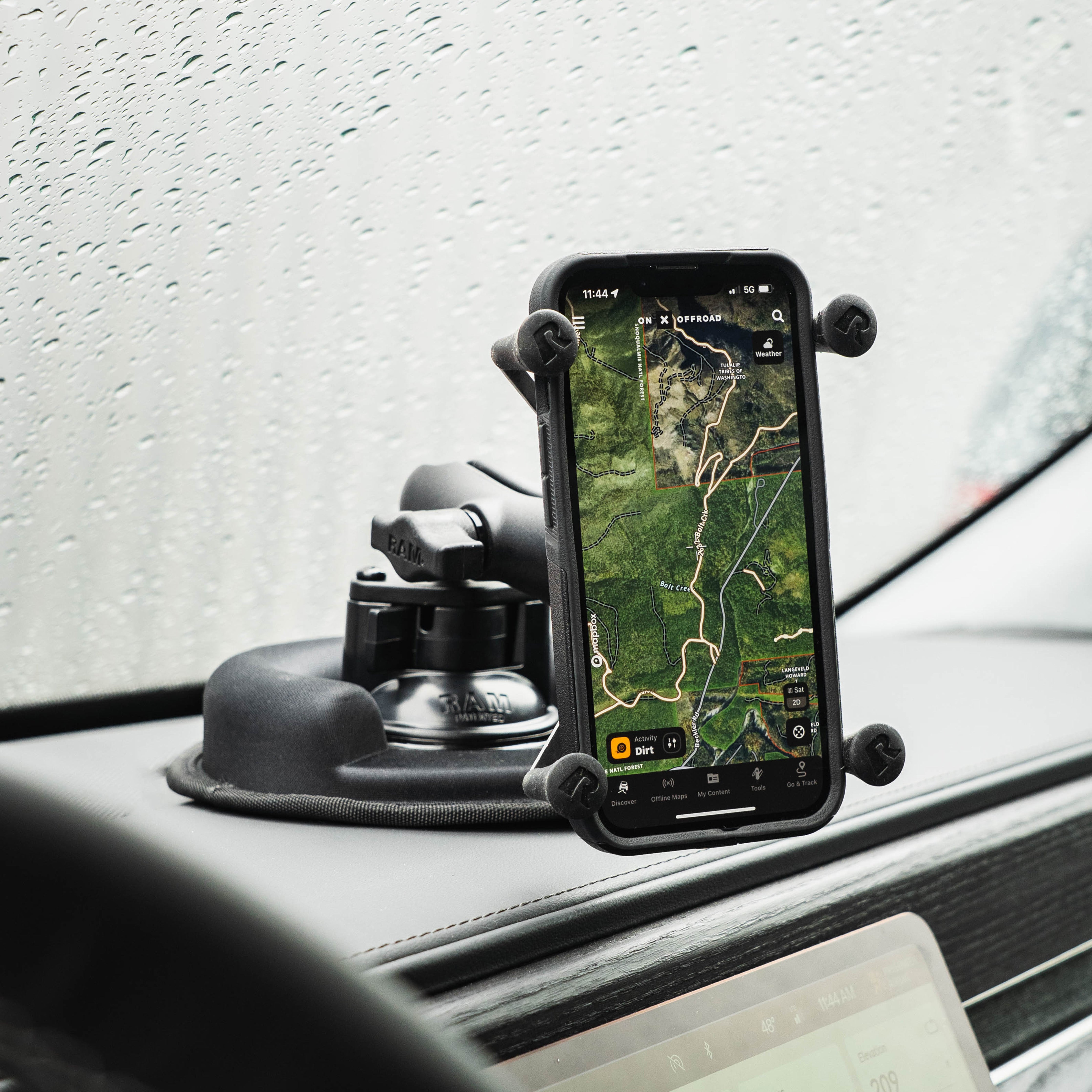 RAM® Portable Friction Dashboard Base – RAM Mounts