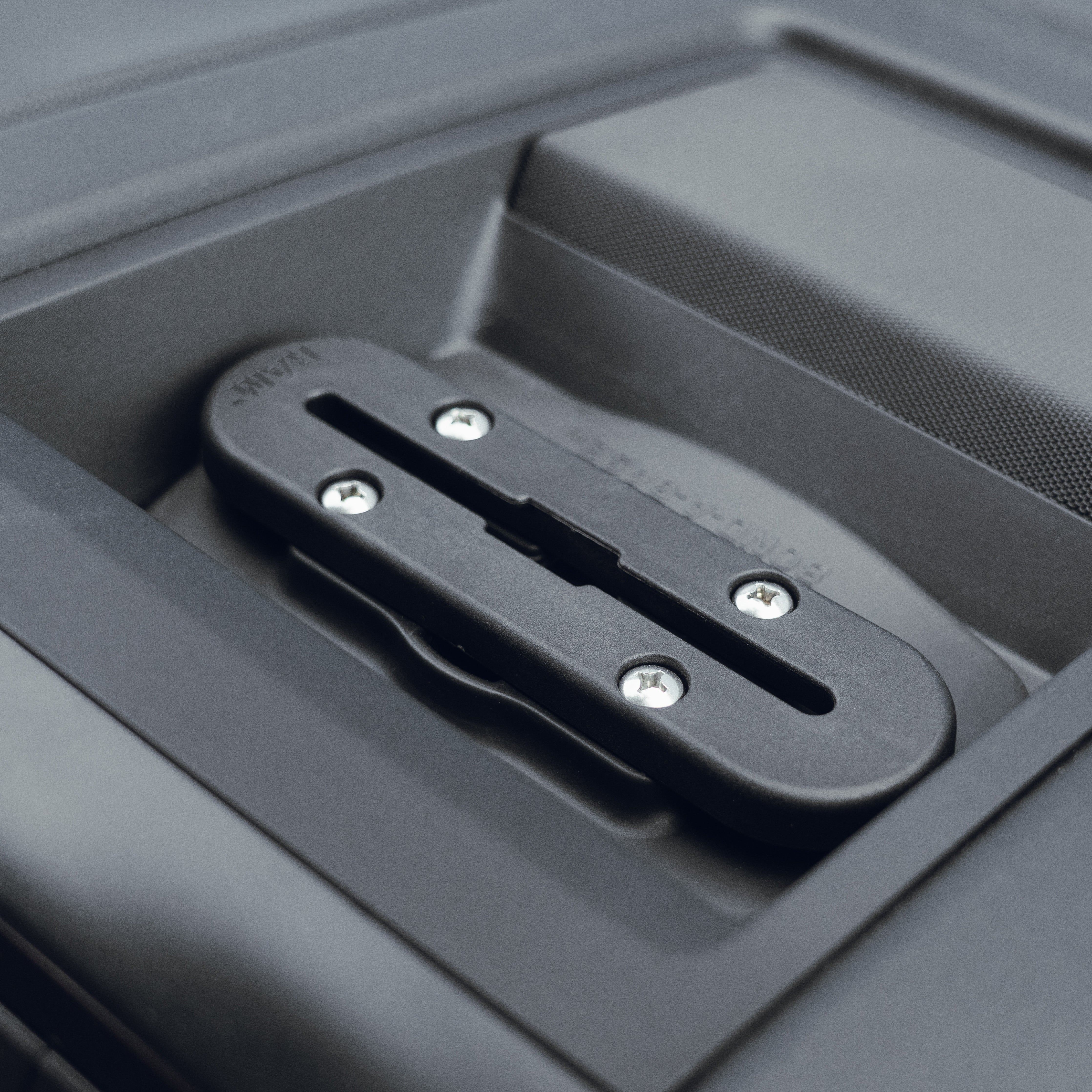 一二三四五六橋と川の流れる方へとまっすぐ BONDラック RAM® Bond-A-Base™ Black Adhesive Base with RAM® Tough-Track™ – RAM