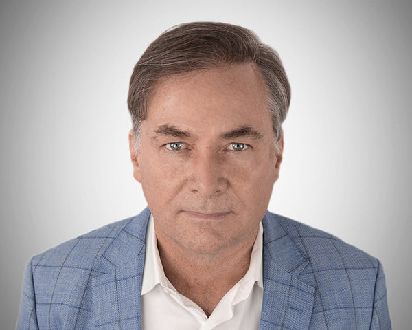 Corporate headshot of Scott Anderson