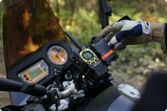 GPS- en radiomontage voor powersports
